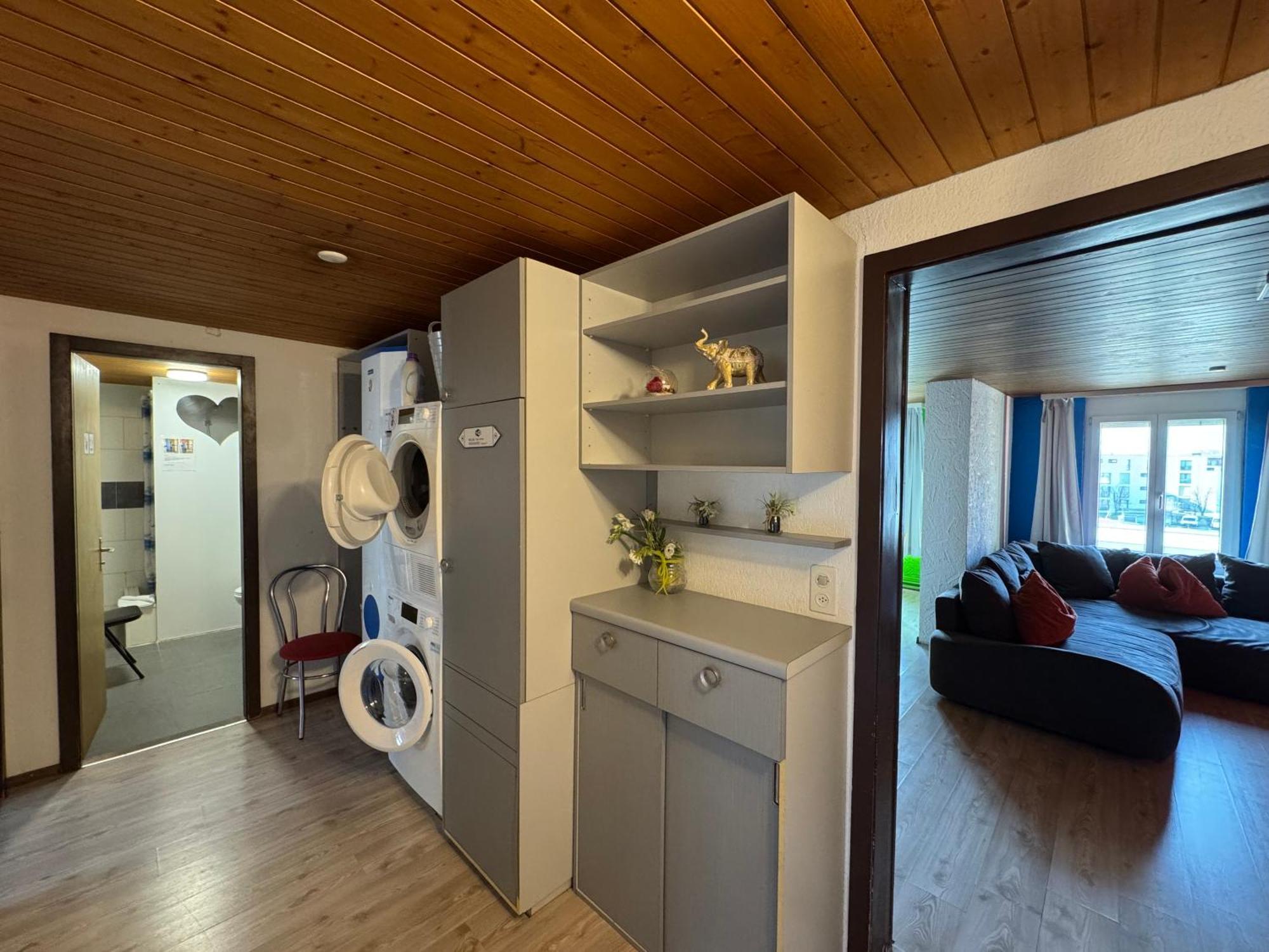 Downtown Family&Friends Apartment อินเทอร์ลาเคน ภายนอก รูปภาพ